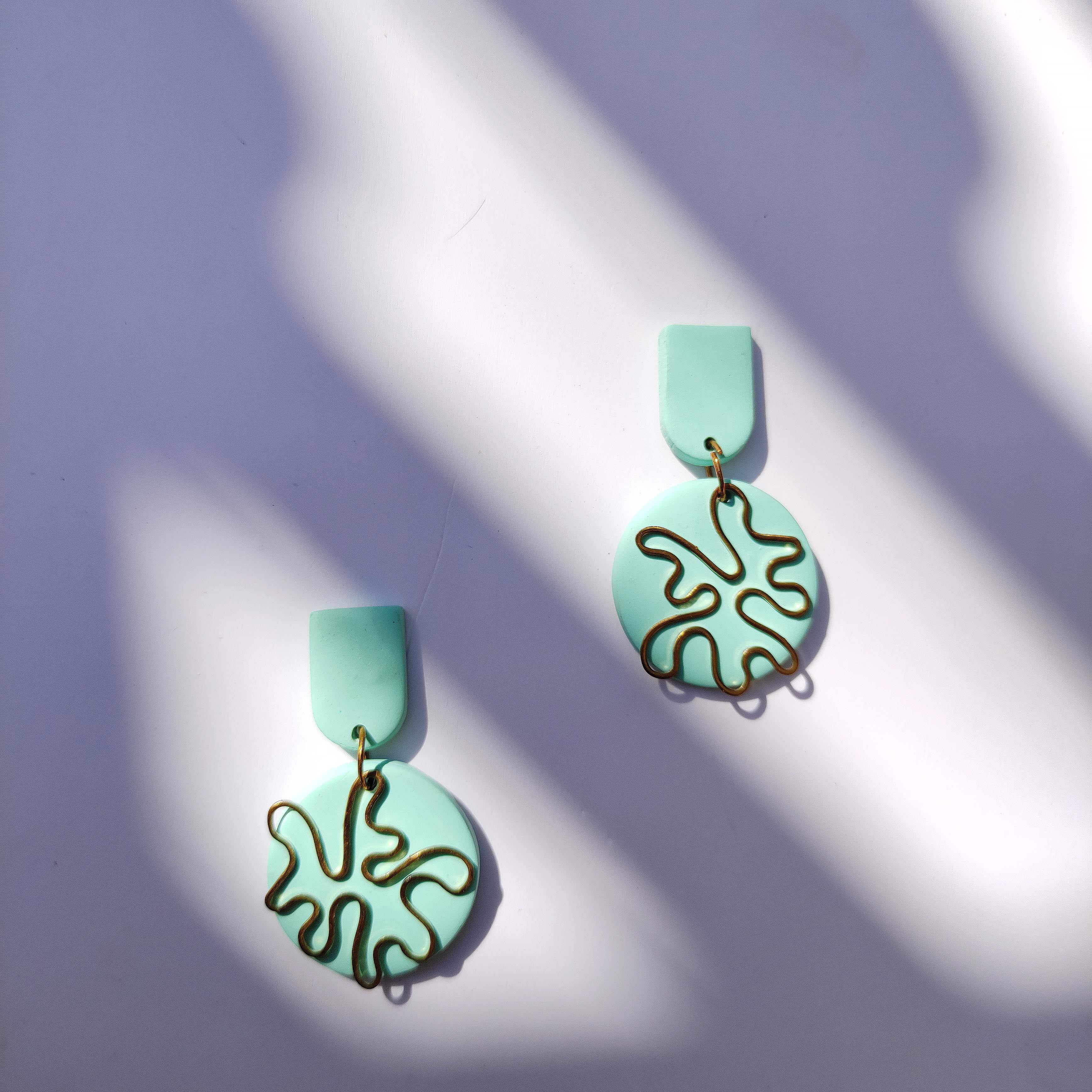 Aqua Round Earrings