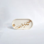 Load image into Gallery viewer, Gold gilded oval tray - White
